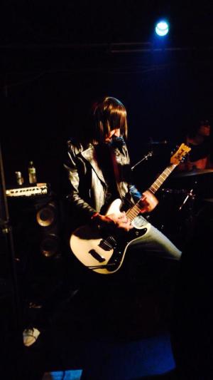 ギターのBeta Ramone。